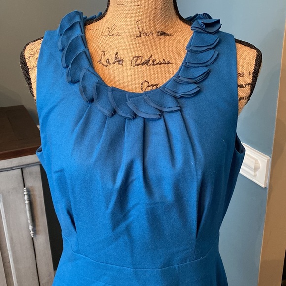 JCrew suiting dress - Picture 2 of 7